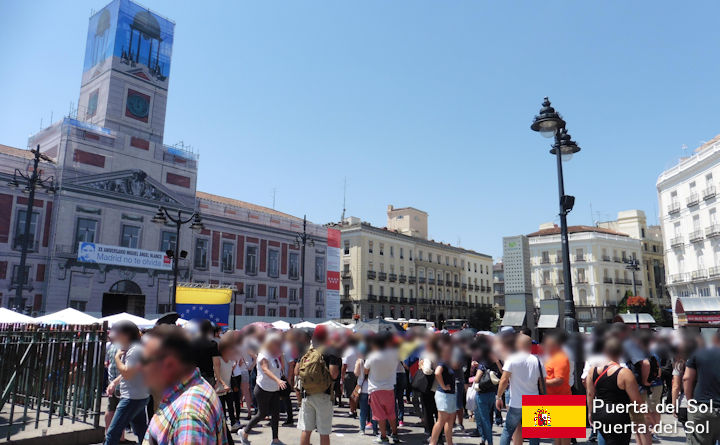 Puerta del Sol Tourist Guide